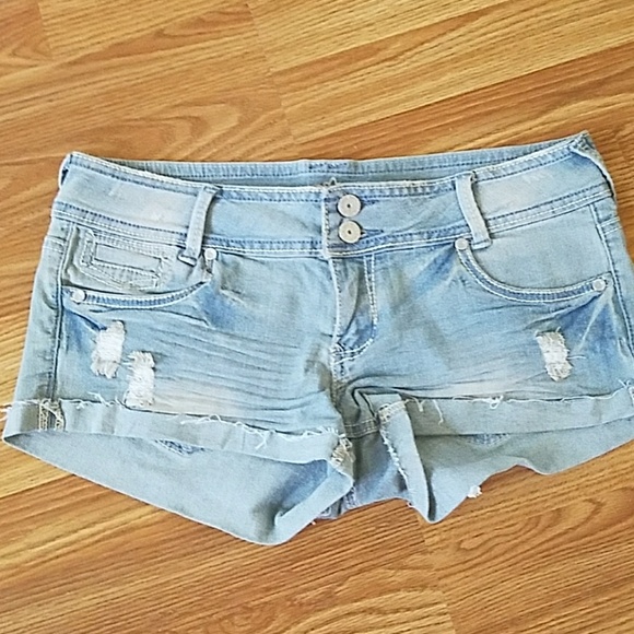 Jean shorts - Picture 3 of 5